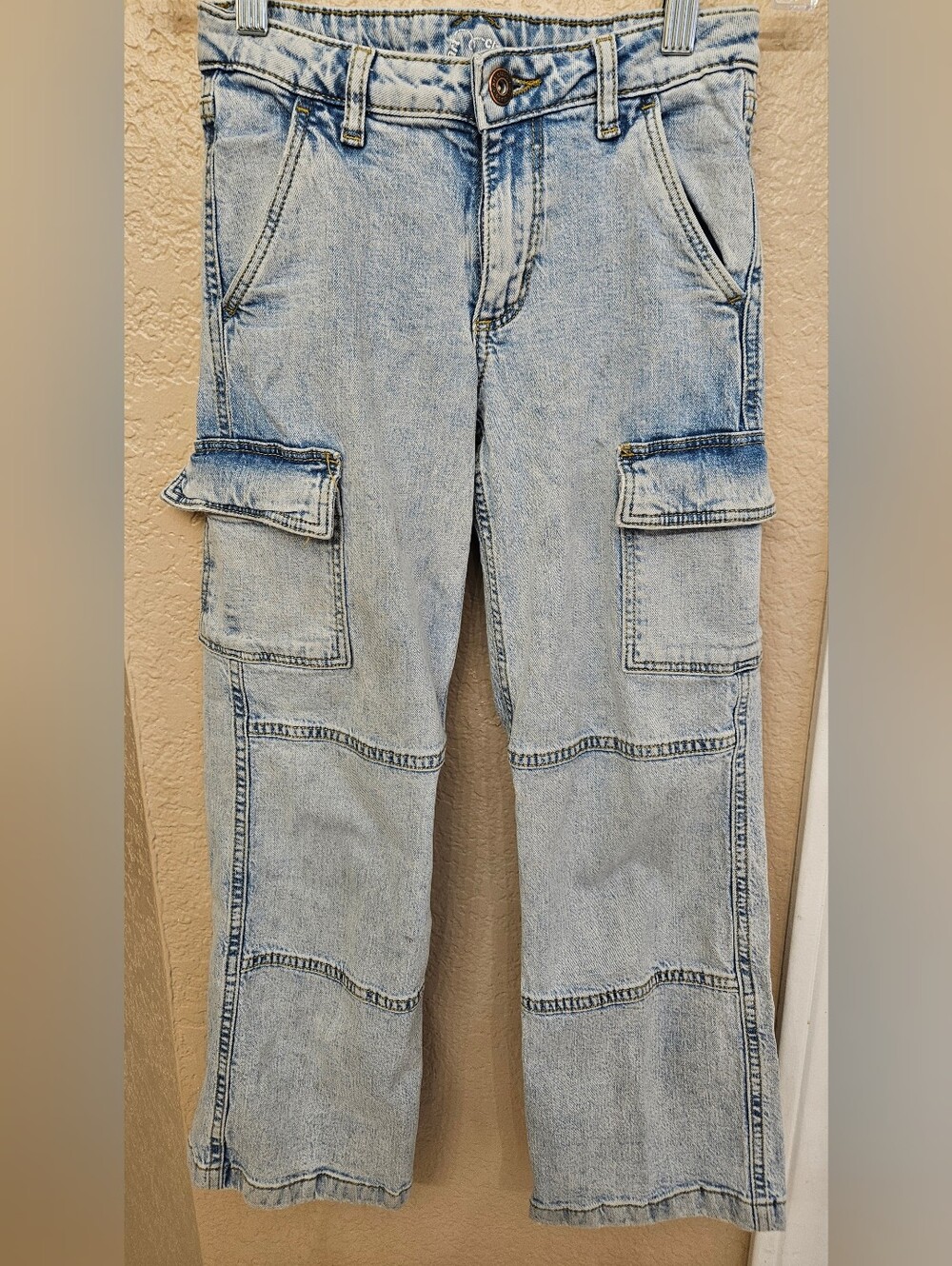 Light Wash Cargo Jeans Kids size 10